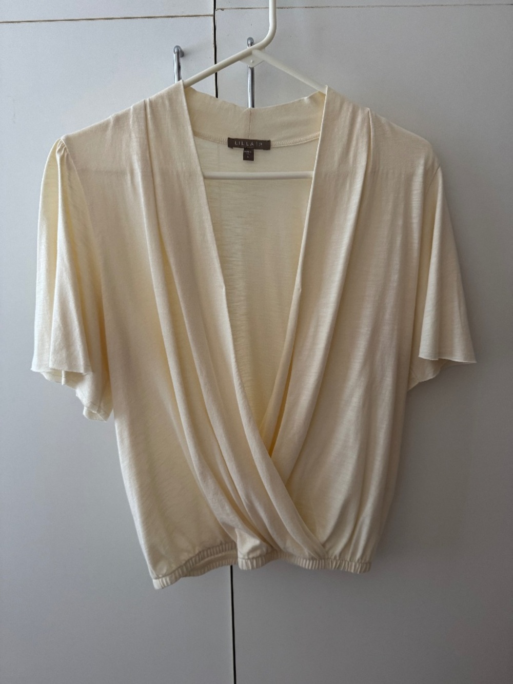 Lilla P cotton top with flutter sleeve